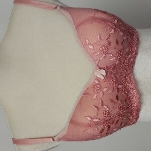 RAMPAGE Pretty Sexy Lace Pink Bra 36C Lightly Padded Underwire Gently Used
